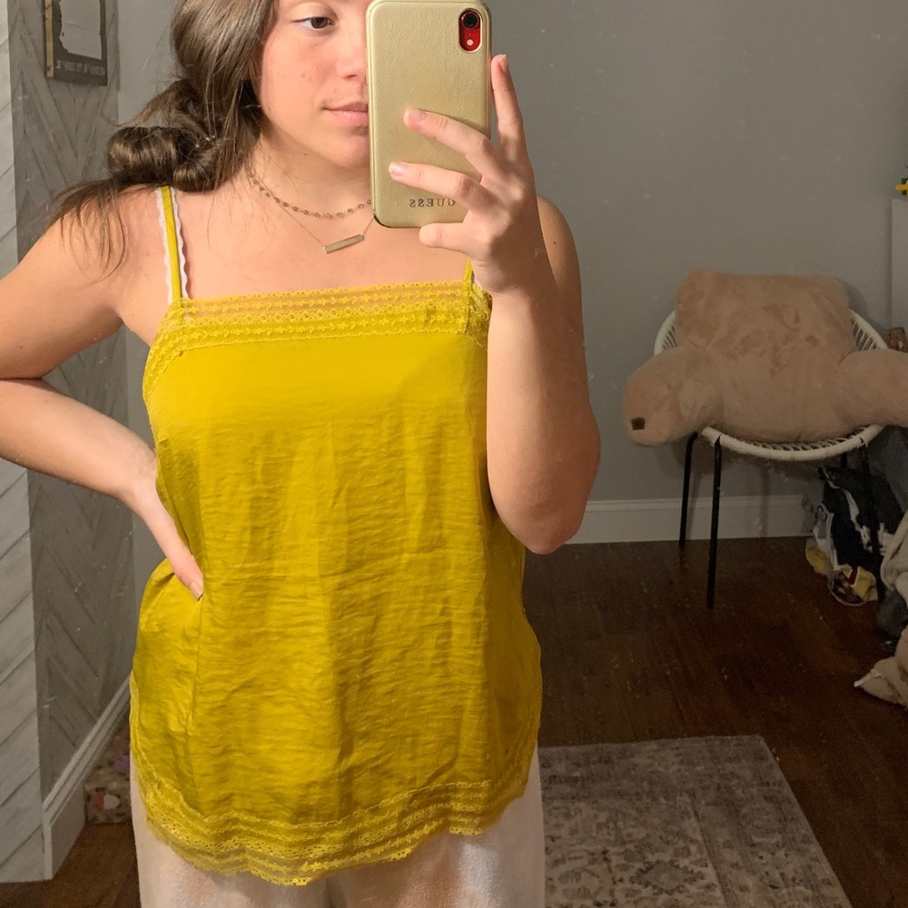 Lace Detail Yellow Tank Top